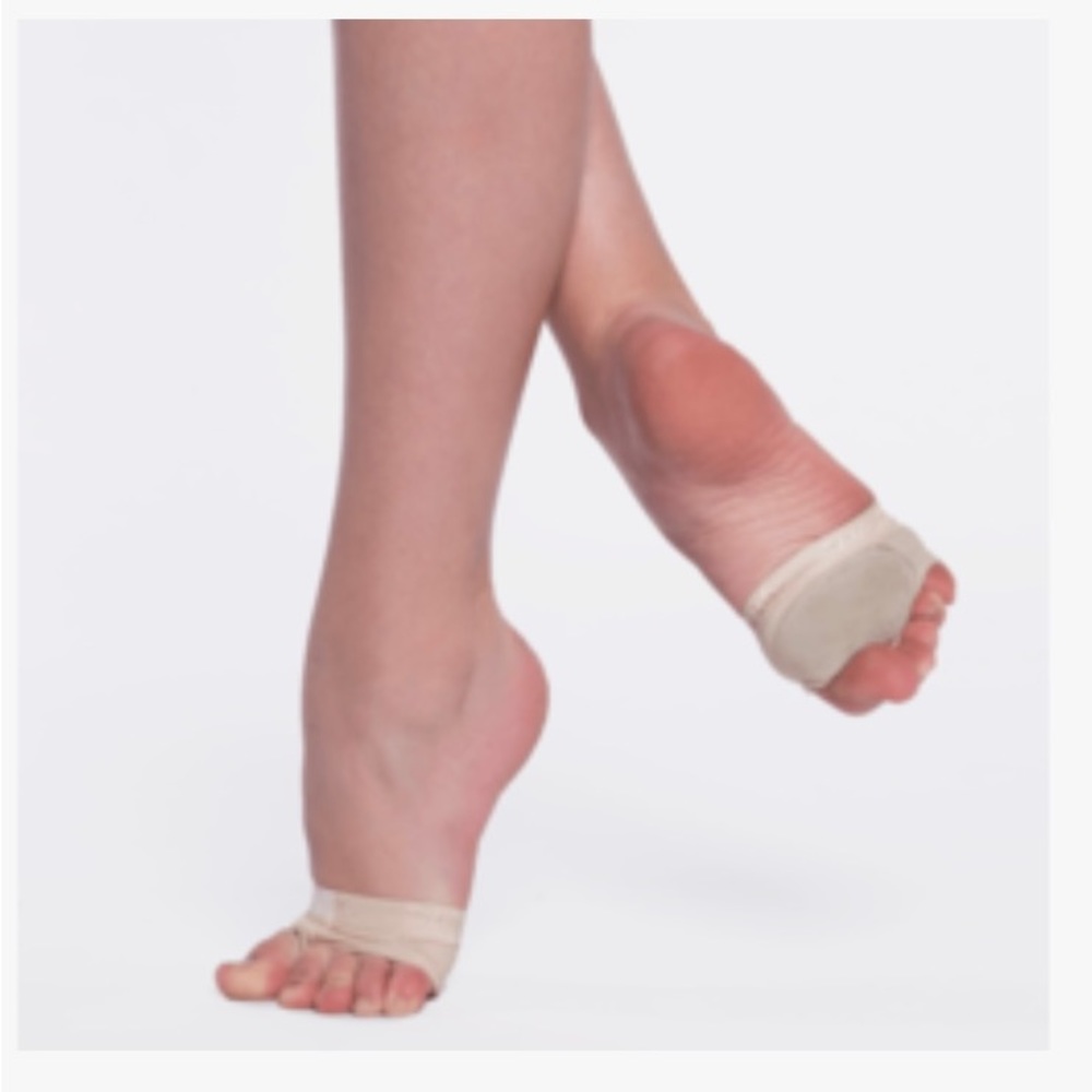 Russian Pointe Foot Thongs. Size: Small. Like new!  Color: light tan